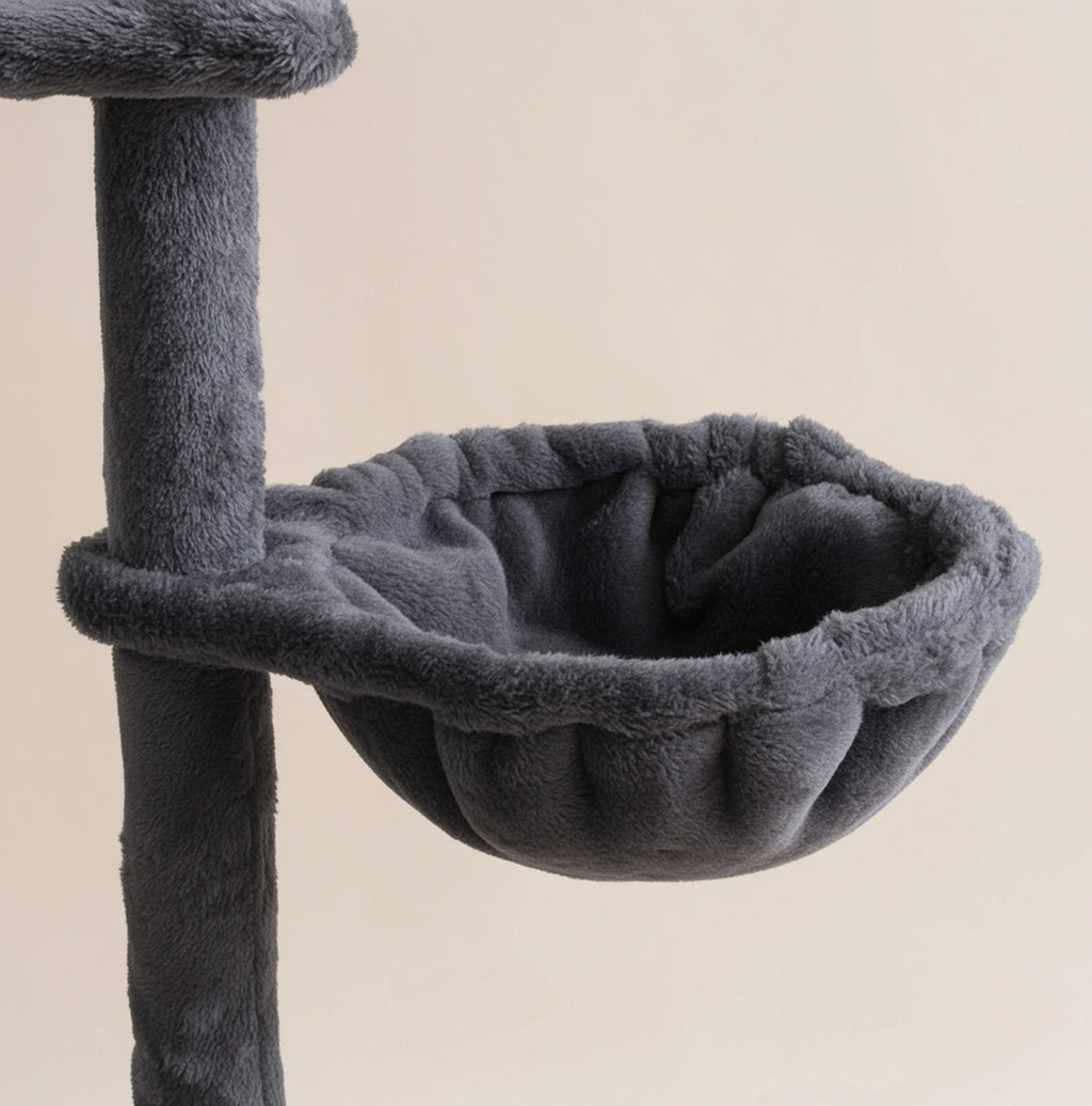 Grote Houten Kattenboom